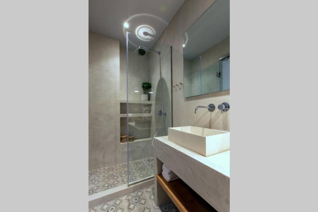 Athens Center Modern Apt In Art Nouveau Building Exterior photo